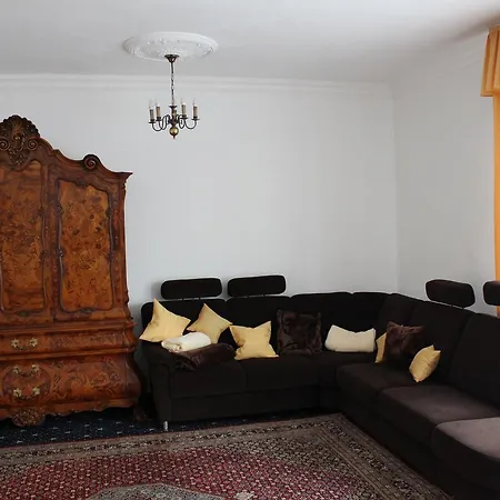 2 Zimmerwohnung Im Zentrum Apartment *